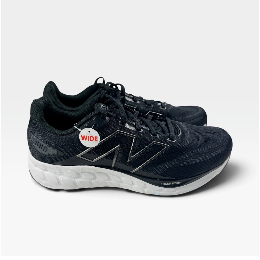 New Balance Fresh Foam 680 v8 Running Shoes Mens 9.5 4E Black Grey M680LK8 NWOB